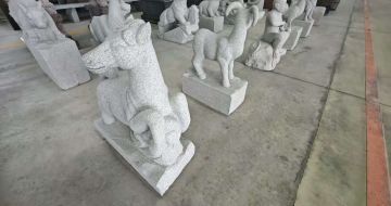 沈阳芝麻白雕刻 十二生肖 异形雕刻