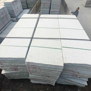 沈阳芝麻白毛板，石材毛板