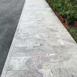 沈阳浪淘沙地铺石 夜里雪