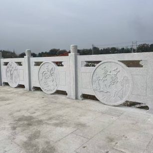 沈阳芝麻白河道栏杆 石材栏杆
