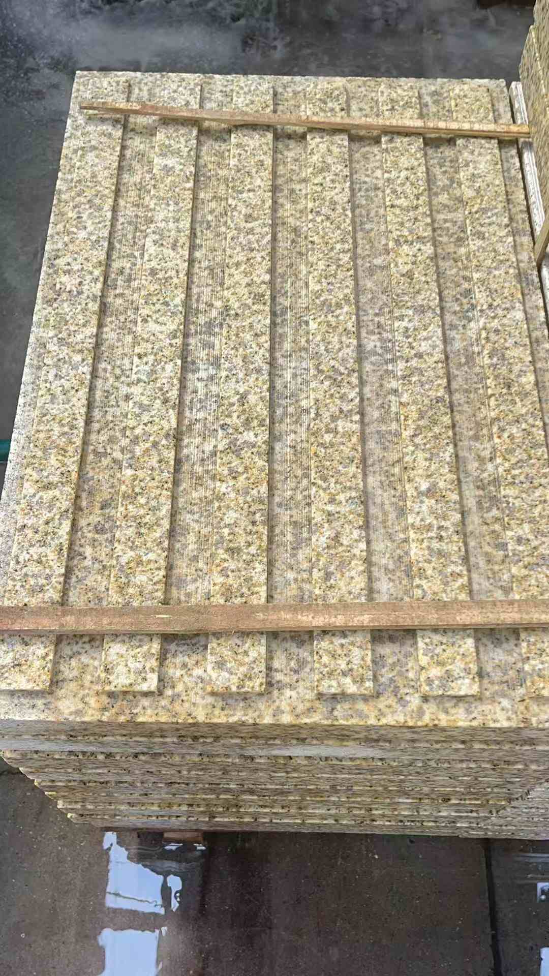 沈阳黄金麻盲道 石材盲道