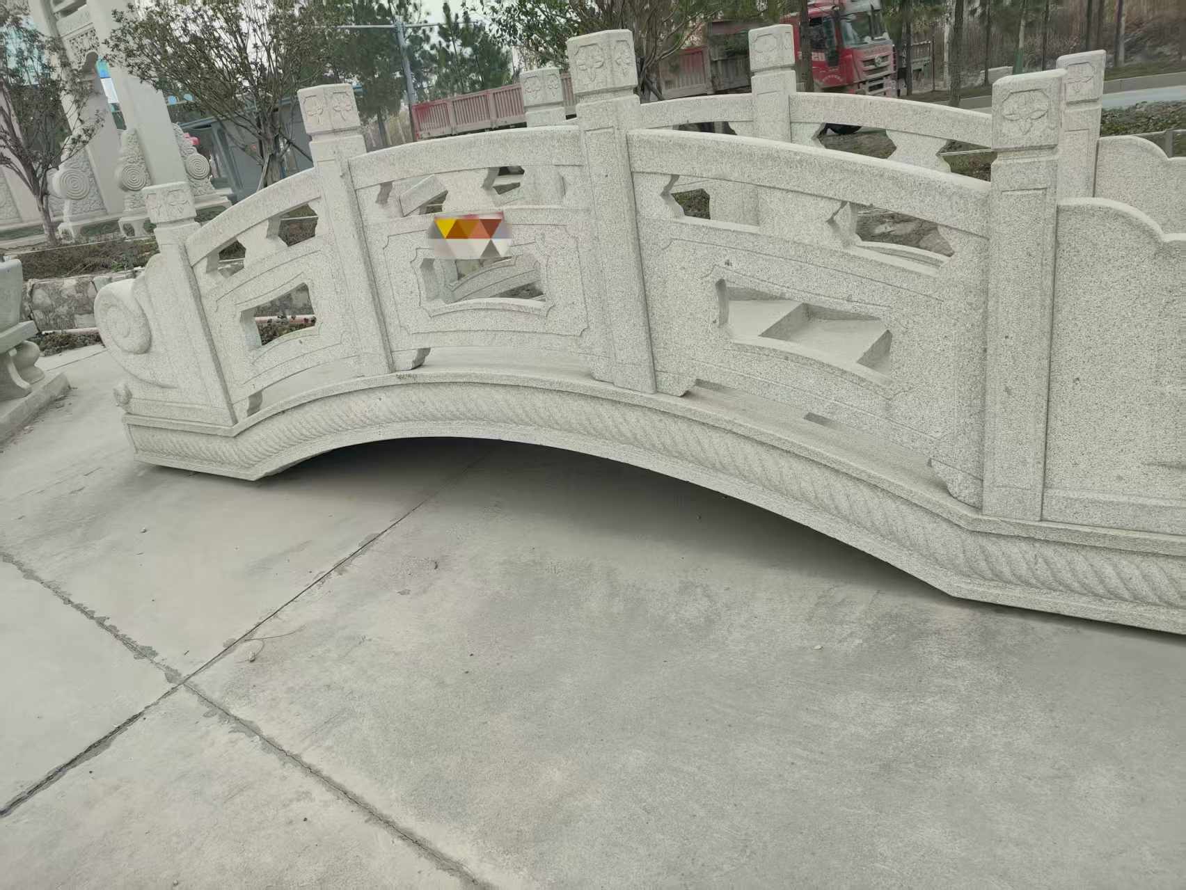 沈阳芝麻白拱桥，石桥